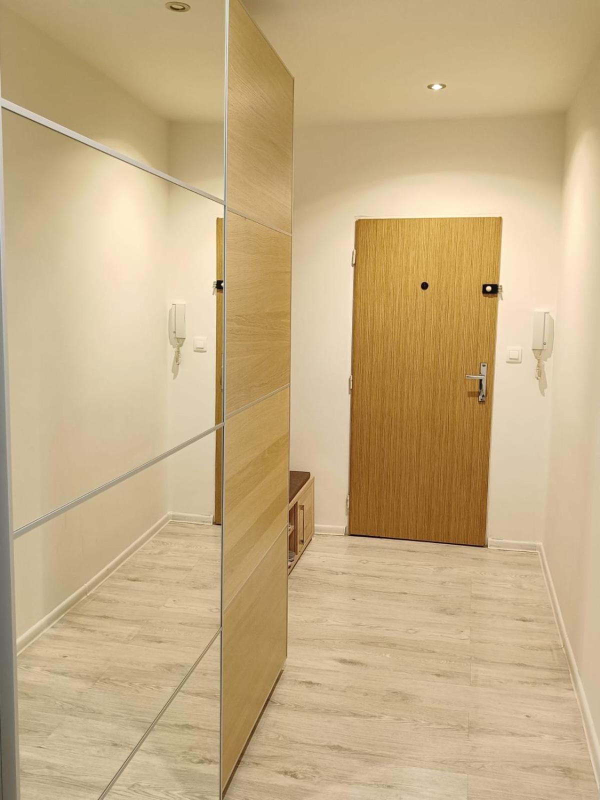 Sag Riazanska Residence 3 Room Free Wi-Fi Bratislava Exterior foto